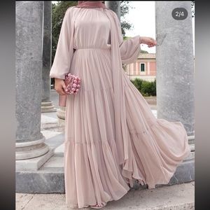 Batul the collection alayna dress in blush. Never worn.